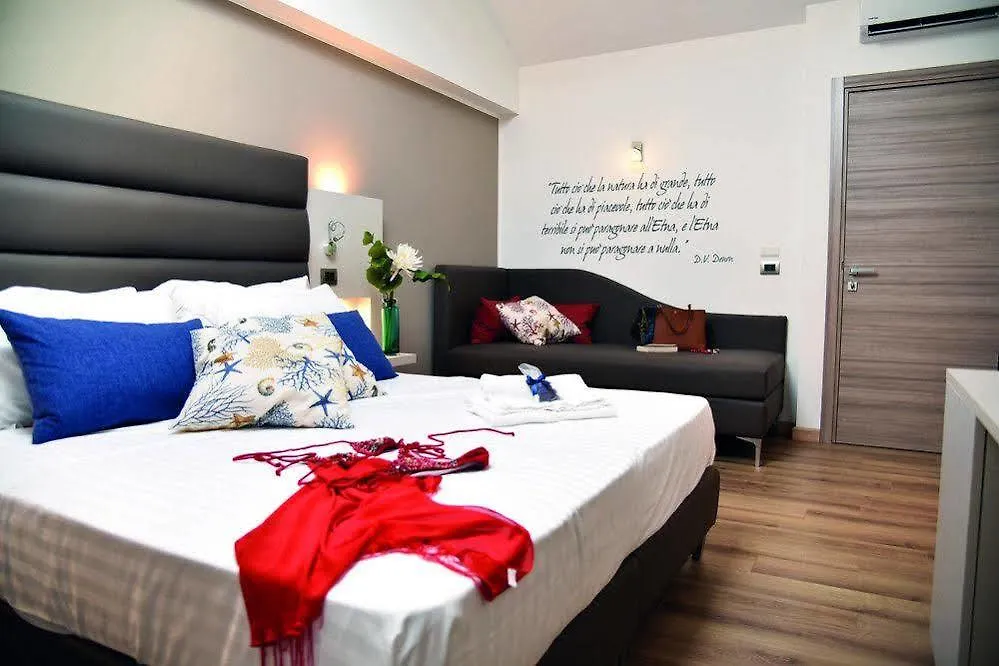 קטאניה Palazzo Sisto Exclusive Rooms לינה וארוחת בוקר