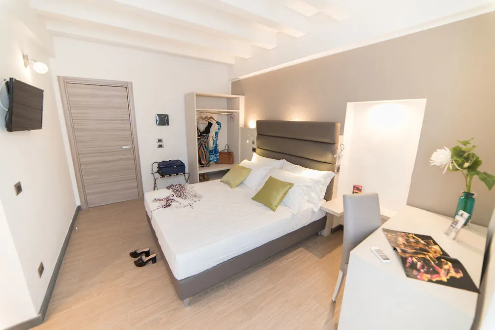 Palazzo Sisto Exclusive Rooms Catania Italy
