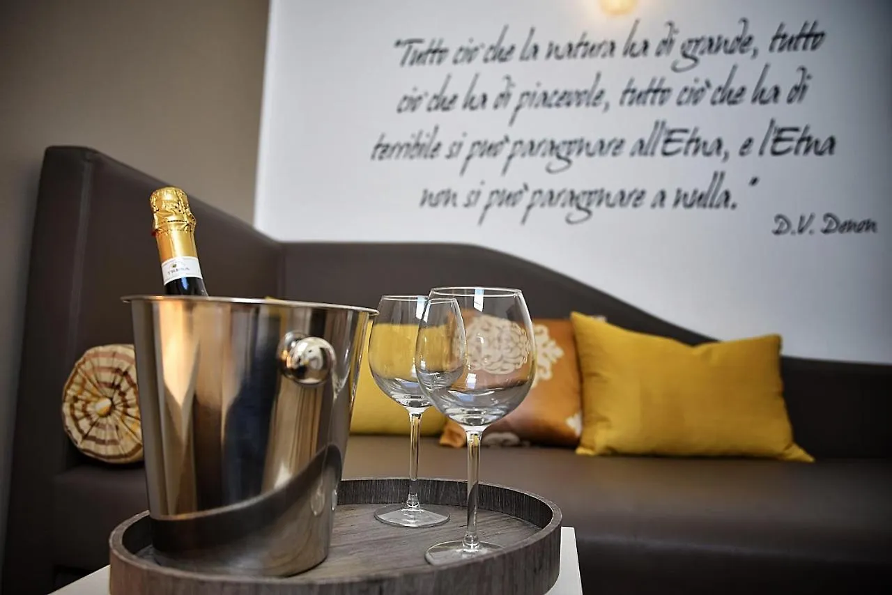 ** Bed & Breakfast Palazzo Sisto Exclusive Rooms Catania Italy
